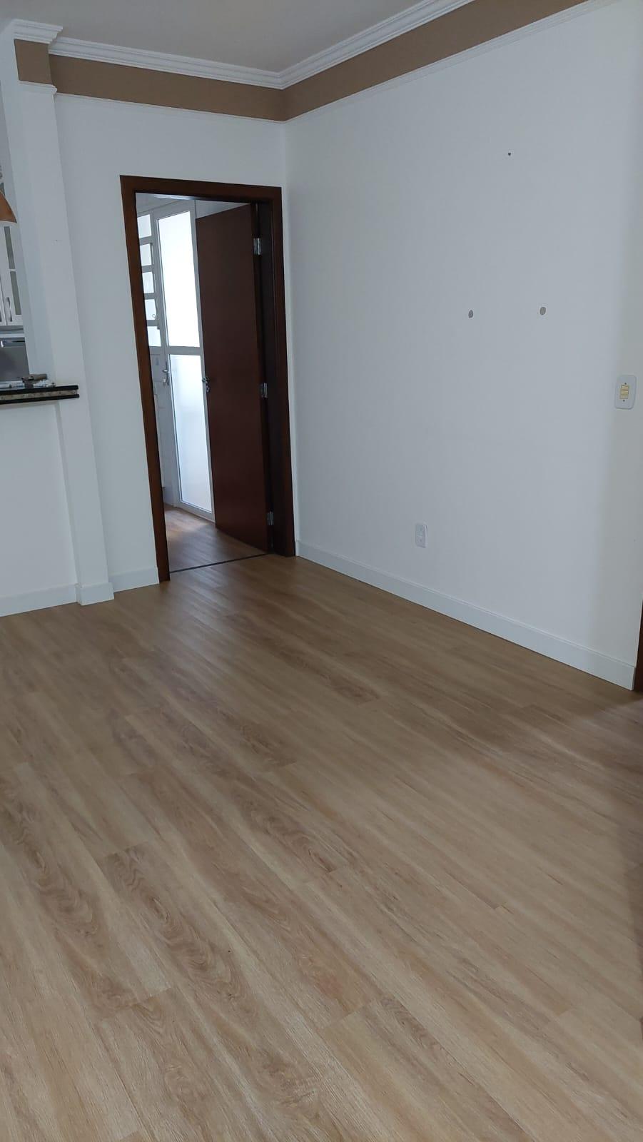 Apartamento à venda com 2 quartos, 79m² - Foto 6