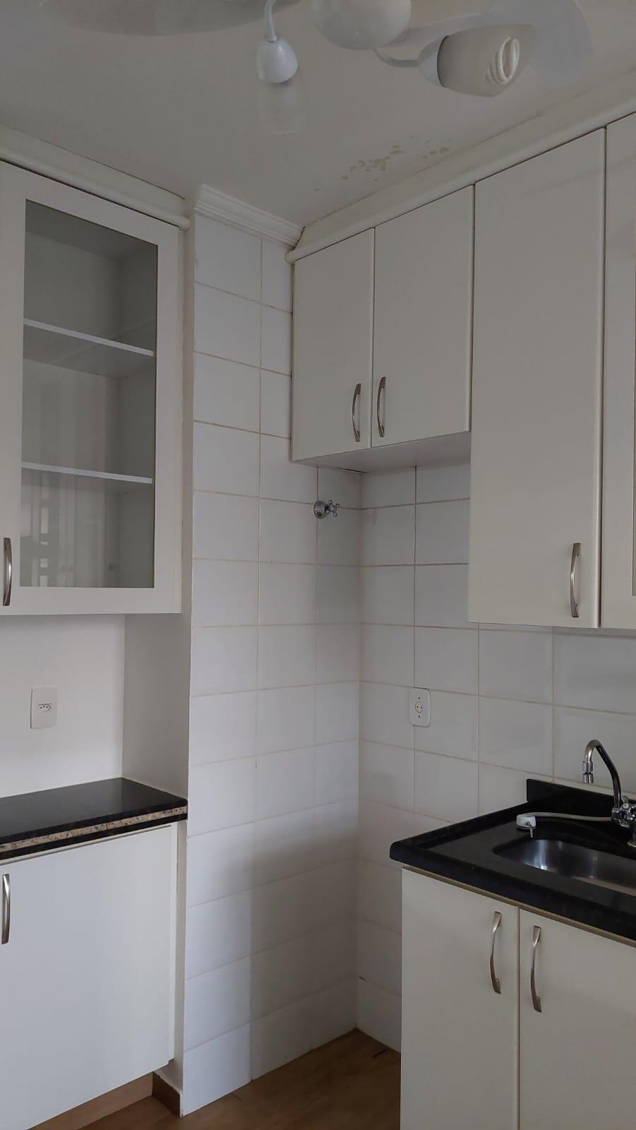 Apartamento à venda com 2 quartos, 79m² - Foto 9