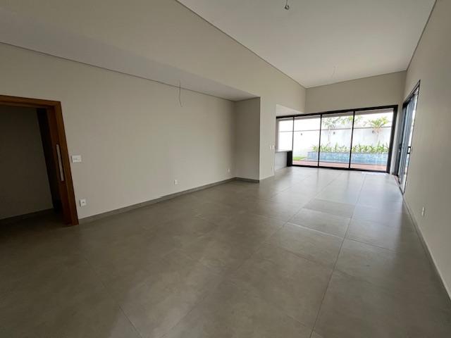 Casa de Condomínio à venda com 3 quartos, 250m² - Foto 11