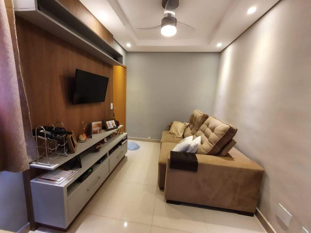 Apartamento à venda com 2 quartos, 45m² - Foto 11