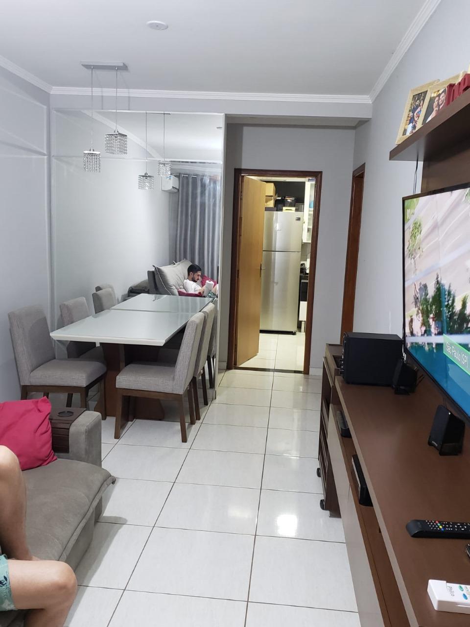 Apartamento à venda com 2 quartos, 65m² - Foto 3