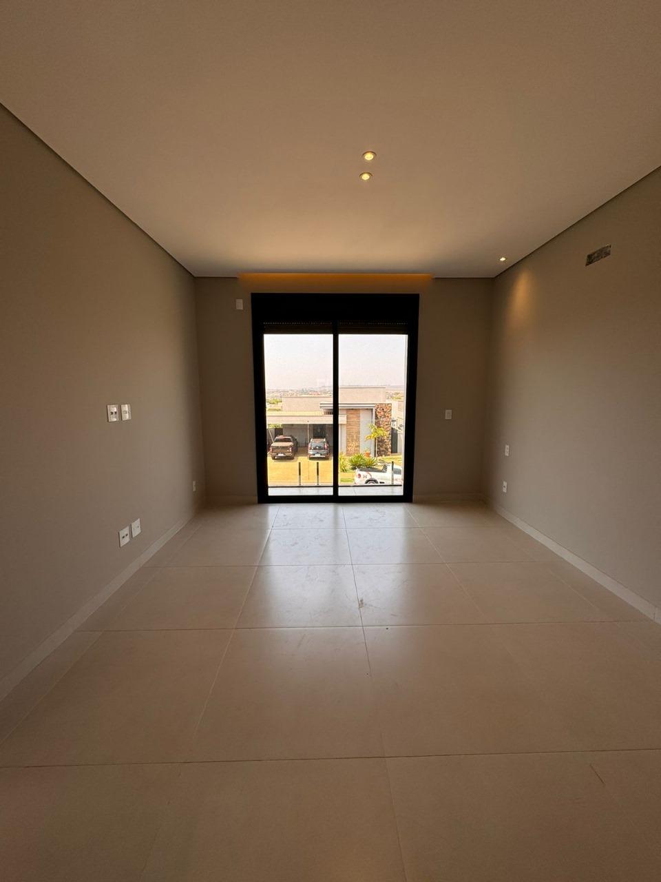 Casa de Condomínio à venda com 4 quartos, 288m² - Foto 9