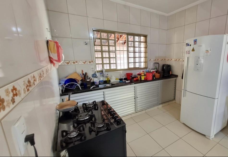 Casa à venda com 2 quartos, 174m² - Foto 15