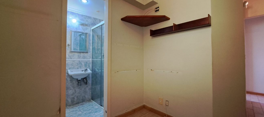 Apartamento à venda com 3 quartos, 116m² - Foto 9