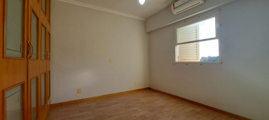 Apartamento à venda com 3 quartos, 116m² - Foto 10