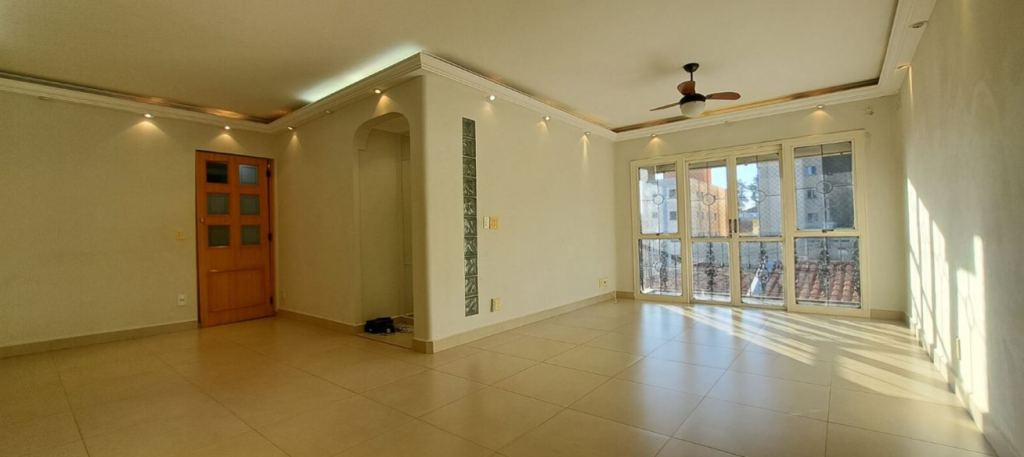 Apartamento à venda com 3 quartos, 116m² - Foto 1