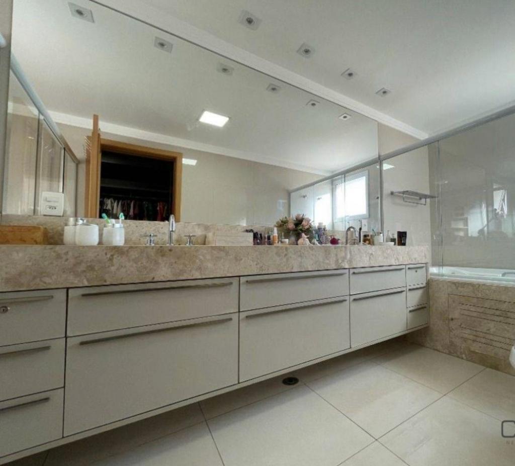 Apartamento à venda com 3 quartos, 295m² - Foto 15