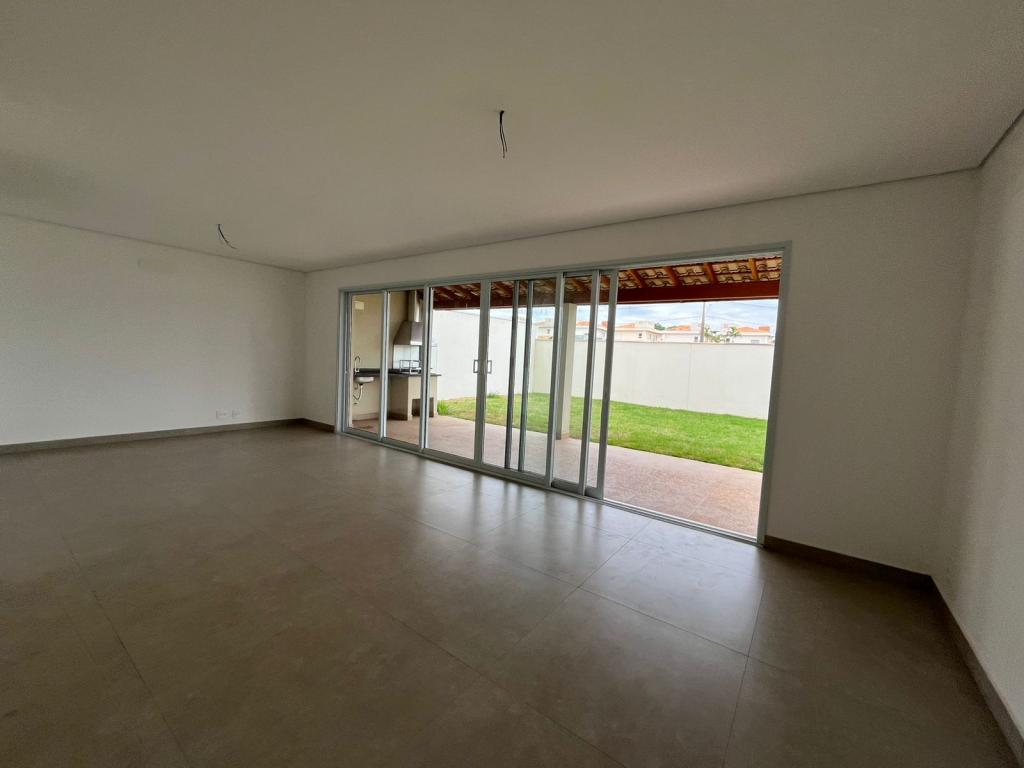 Casa de Condomínio à venda com 3 quartos, 222m² - Foto 8