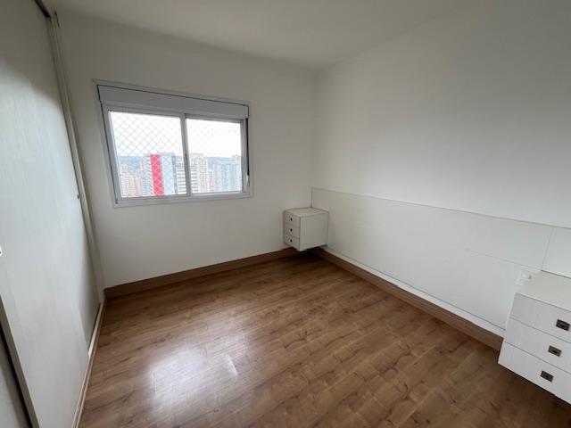 Apartamento à venda com 3 quartos, 153m² - Foto 15