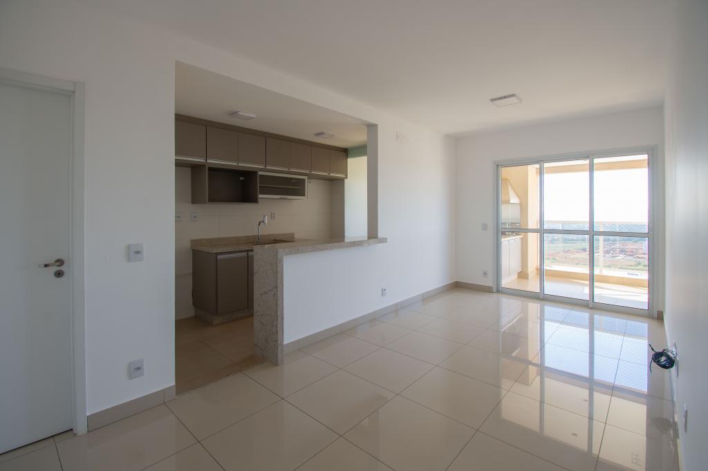 Apartamento para alugar com 3 quartos, 93m² - Foto 1