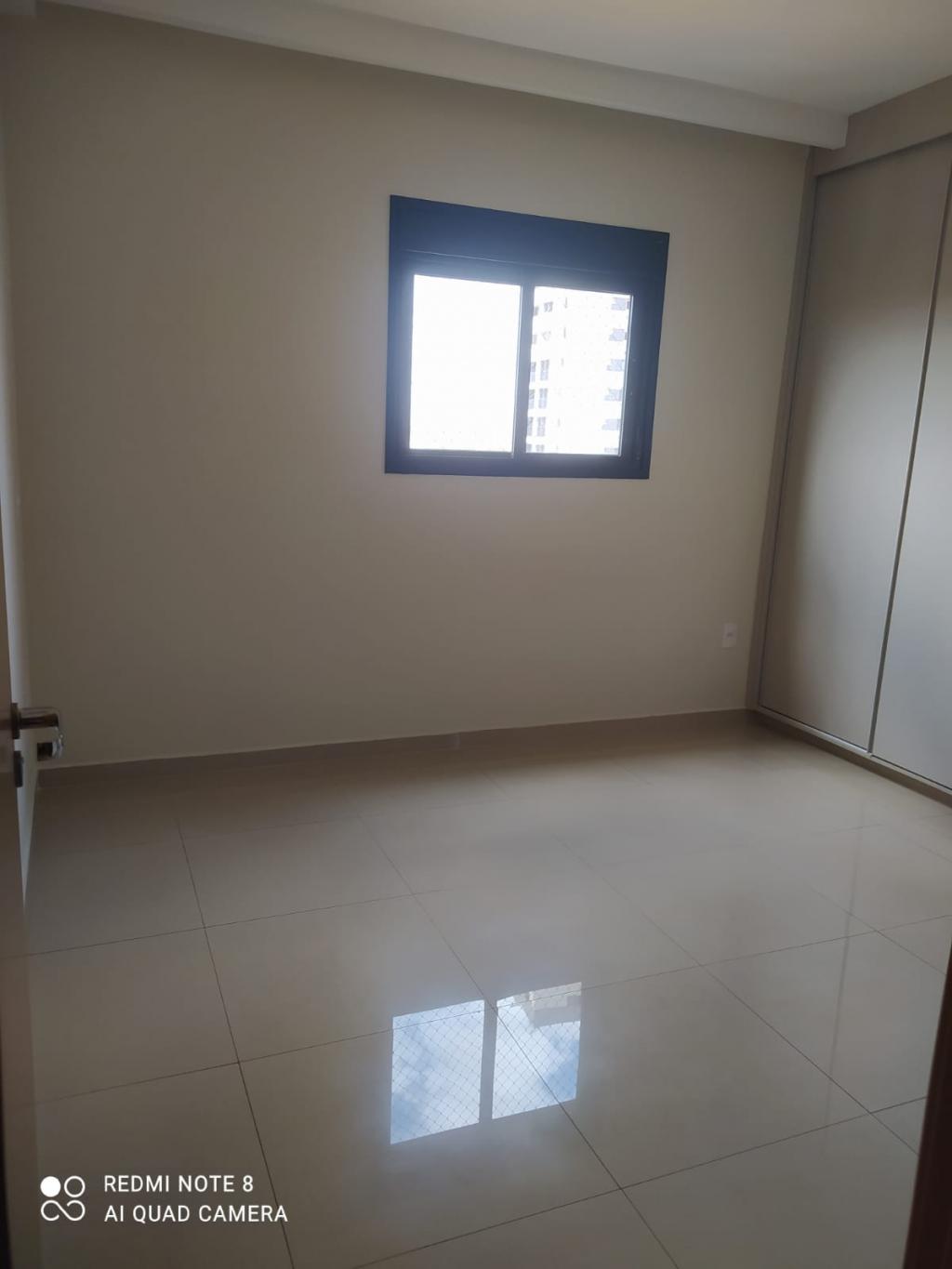 Apartamento para alugar com 3 quartos, 98m² - Foto 17