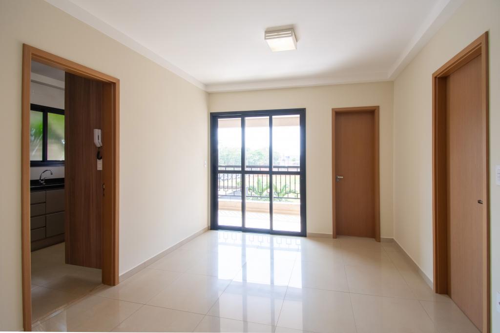 Apartamento para alugar com 3 quartos, 98m² - Foto 1