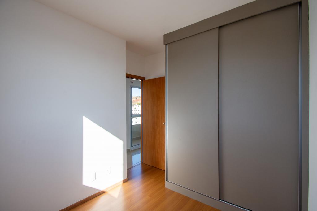 Apartamento para alugar com 2 quartos, 45m² - Foto 29