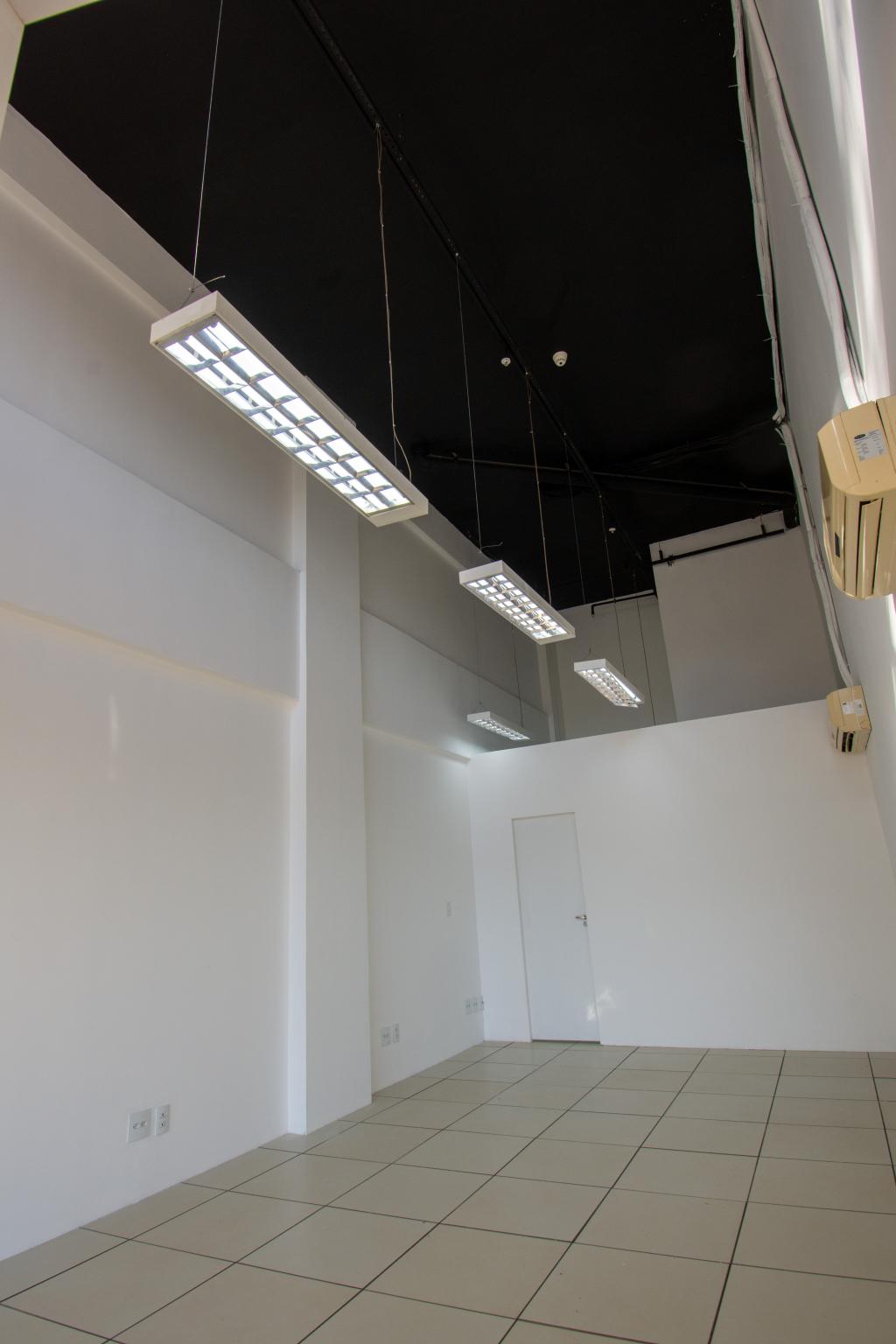 Loja-Salão para alugar, 42m² - Foto 16