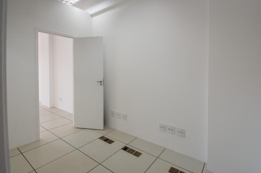 Loja-Salão para alugar, 42m² - Foto 32