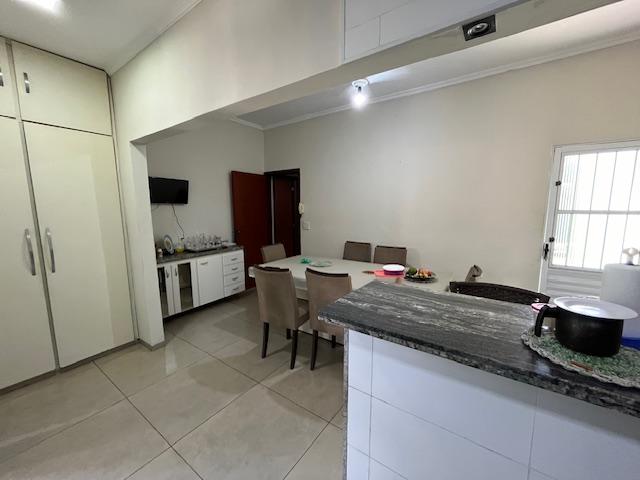 Casa à venda com 3 quartos, 157m² - Foto 15