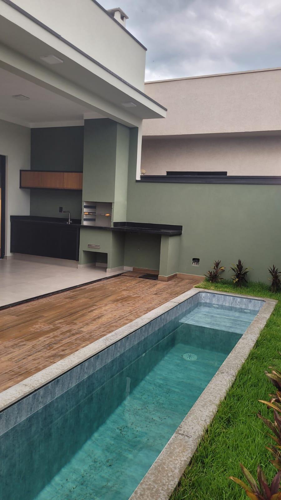 Casa de Condomínio à venda com 4 quartos, 285m² - Foto 2