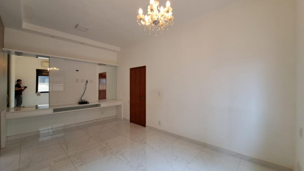 Casa de Condomínio à venda com 4 quartos, 285m² - Foto 18