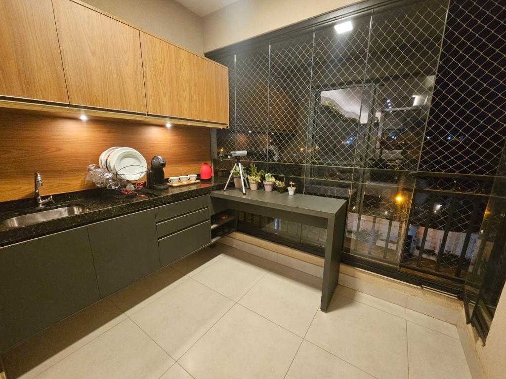 Apartamento à venda com 2 quartos, 67m² - Foto 11