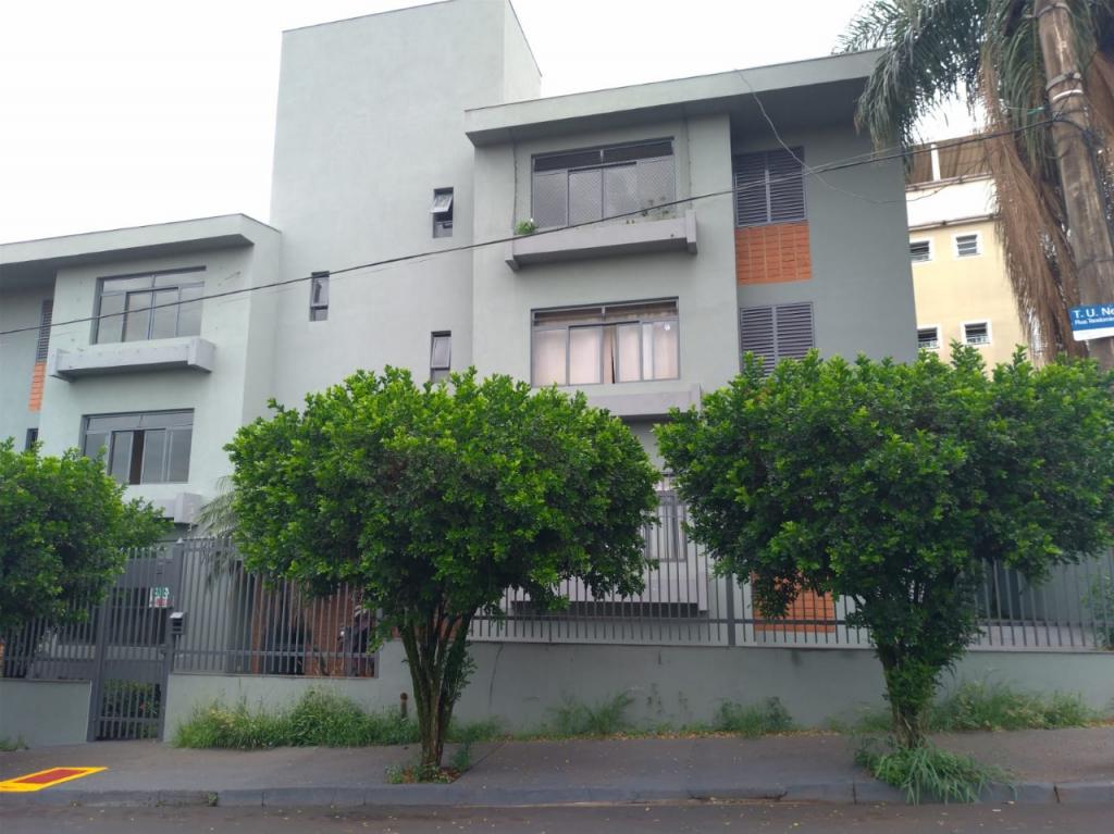 Apartamento à venda com 3 quartos, 76m² - Foto 8