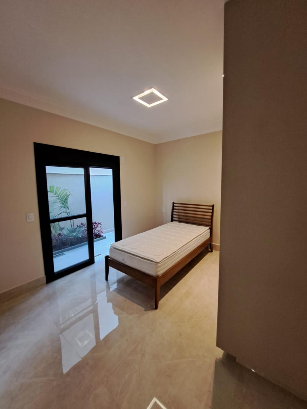 Casa de Condomínio à venda com 2 quartos, 190m² - Foto 19