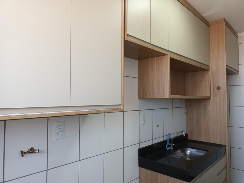 Apartamento à venda com 2 quartos, 49m² - Foto 11