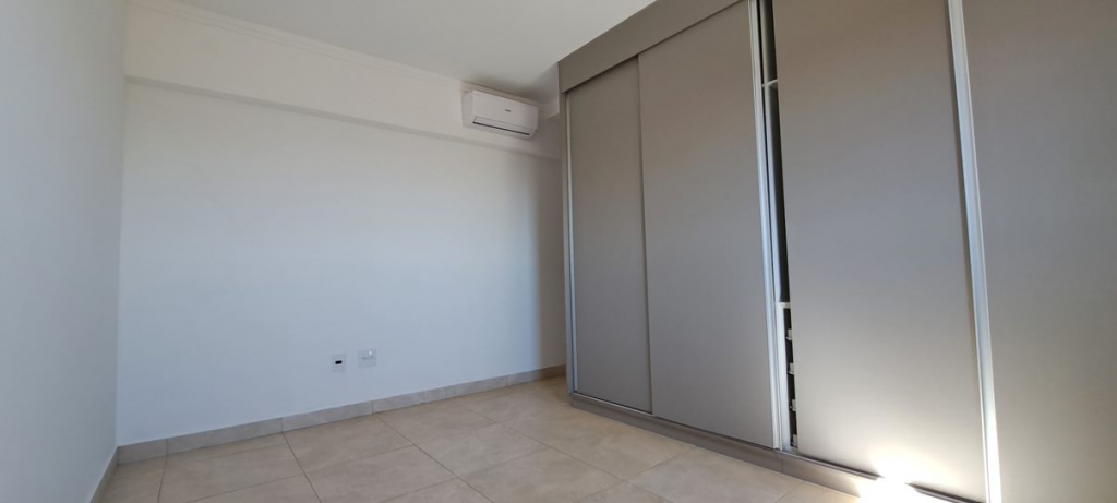 Apartamento à venda com 3 quartos, 144m² - Foto 12