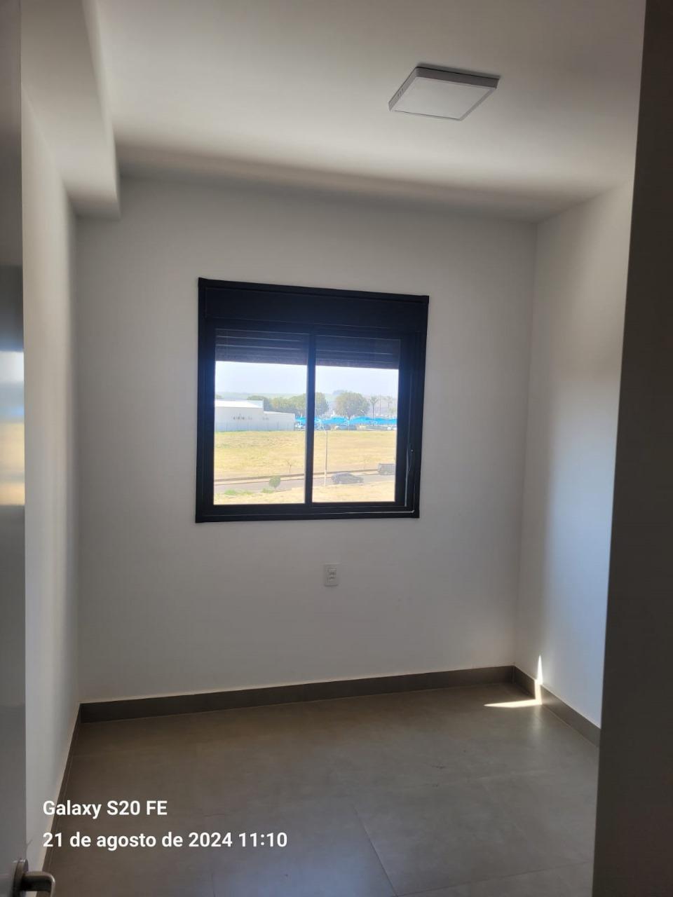 Apartamento à venda com 2 quartos, 62m² - Foto 2