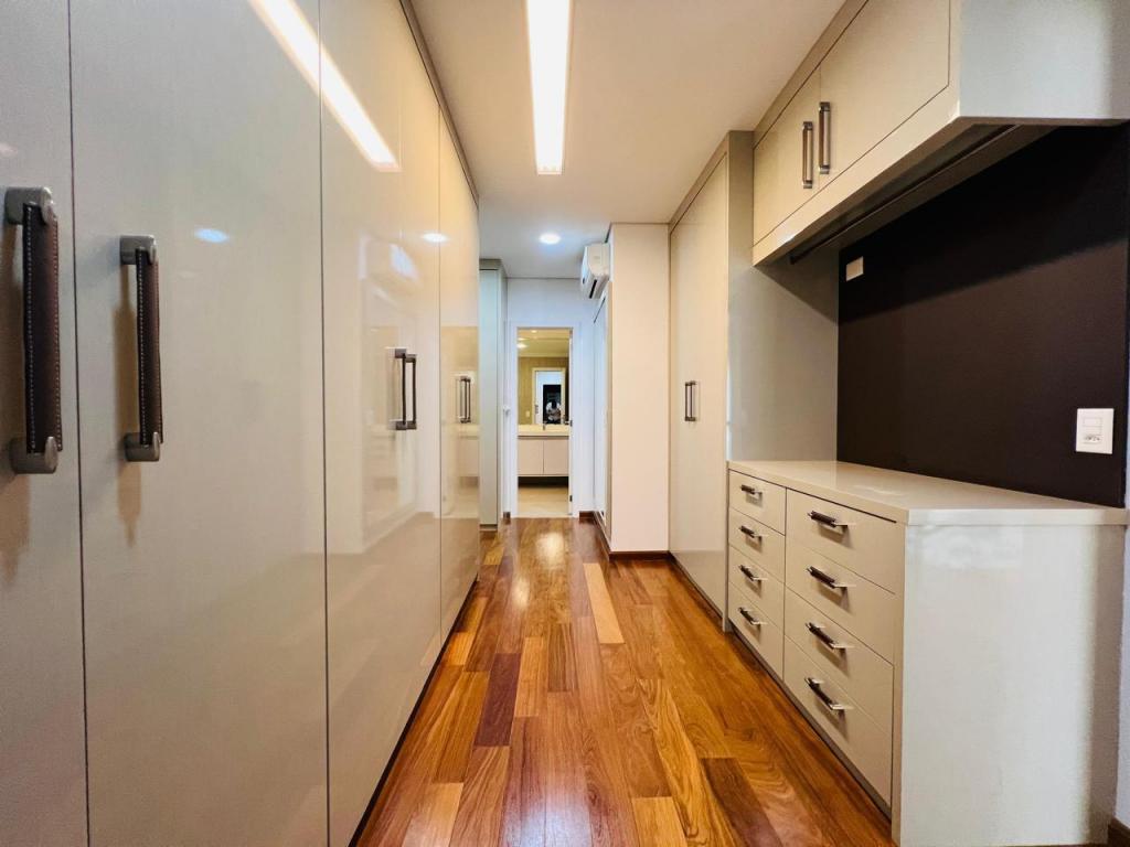 Casa de Condomínio à venda com 4 quartos, 500m² - Foto 5