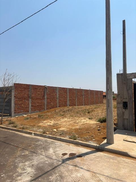 Terreno à venda, 240m² - Foto 4