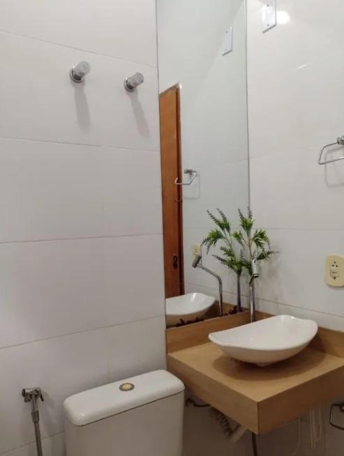 Casa à venda com 2 quartos, 60m² - Foto 10