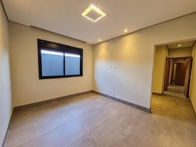 Casa de Condomínio à venda com 3 quartos, 204m² - Foto 8