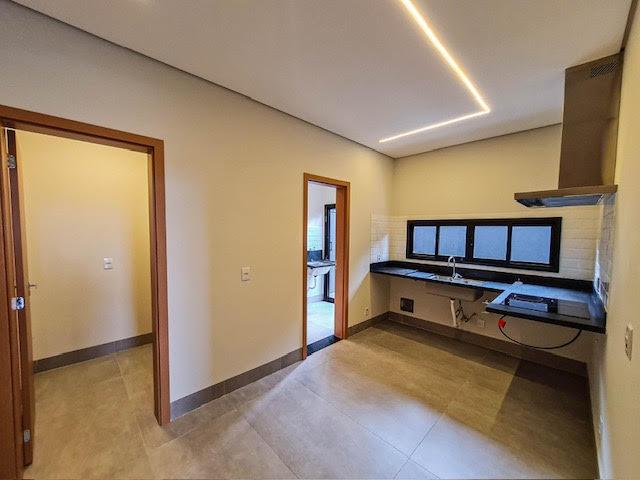 Casa de Condomínio à venda com 3 quartos, 204m² - Foto 12