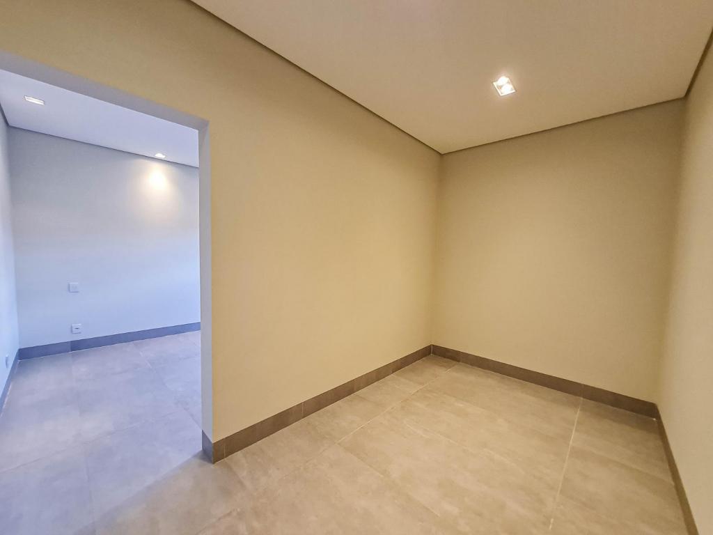 Casa de Condomínio à venda com 3 quartos, 204m² - Foto 15