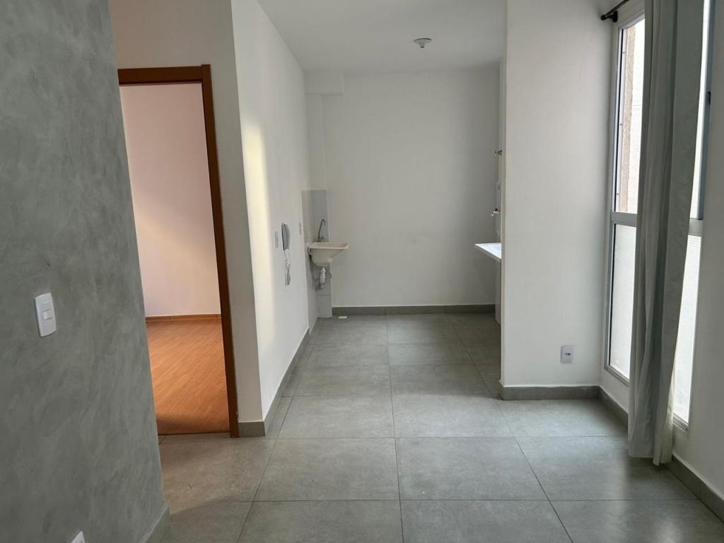 Apartamento à venda com 2 quartos, 41m² - Foto 10