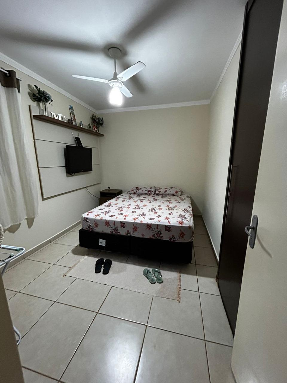 Apartamento à venda com 3 quartos, 66m² - Foto 2