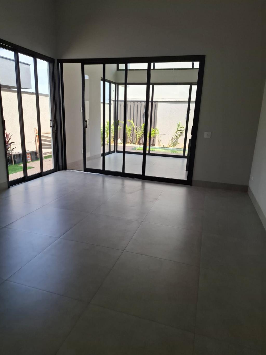 Casa de Condomínio à venda com 3 quartos, 193m² - Foto 11