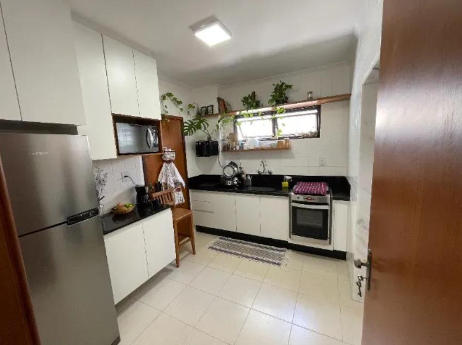 Apartamento à venda com 3 quartos, 81m² - Foto 9