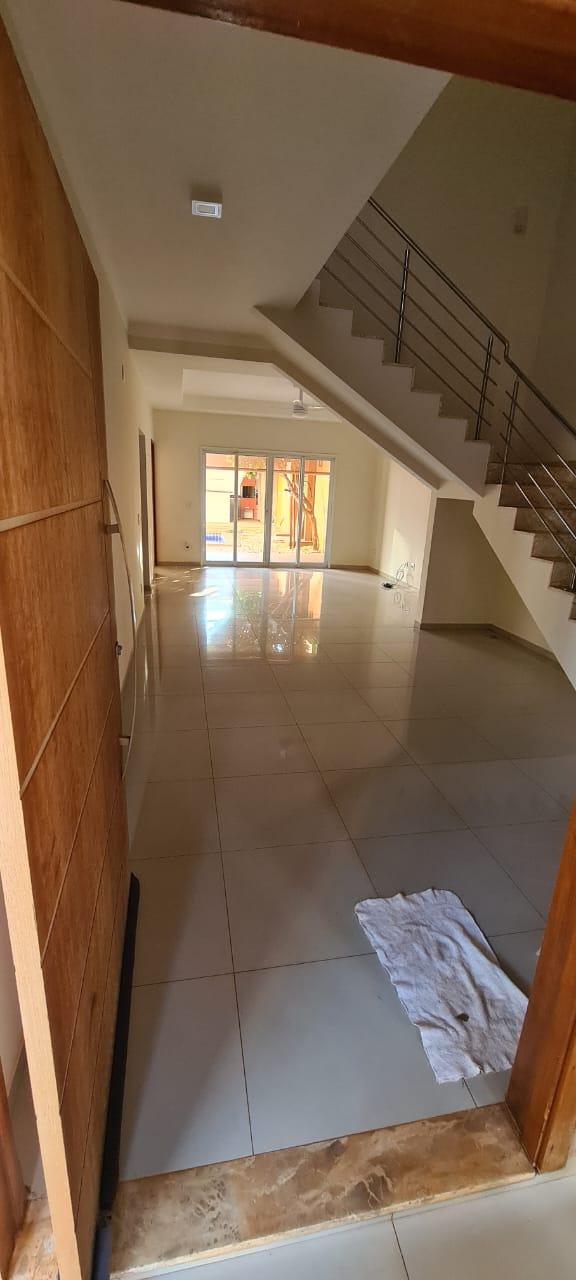 Casa de Condomínio à venda com 4 quartos, 268m² - Foto 3