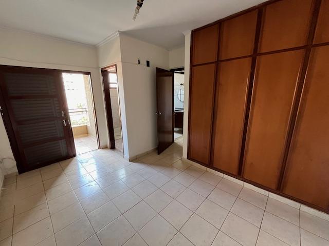 Apartamento à venda com 3 quartos, 87m² - Foto 12