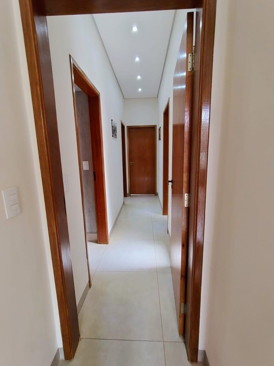 Casa à venda com 3 quartos, 146m² - Foto 3