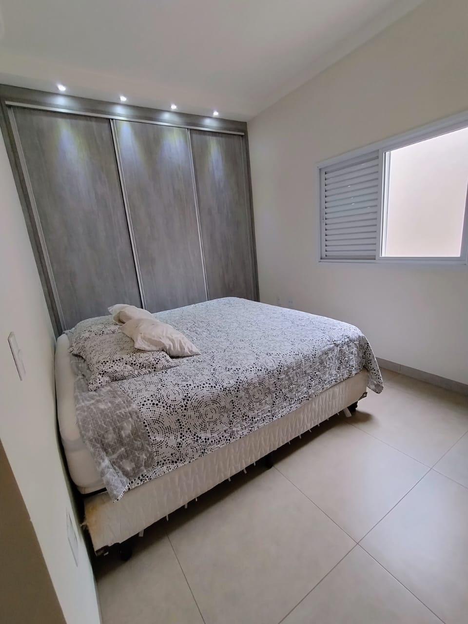 Casa à venda com 3 quartos, 146m² - Foto 11