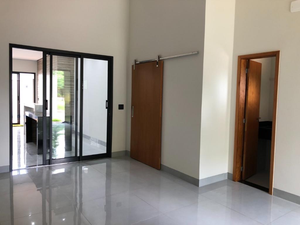 Casa de Condomínio à venda com 3 quartos, 150m² - Foto 4