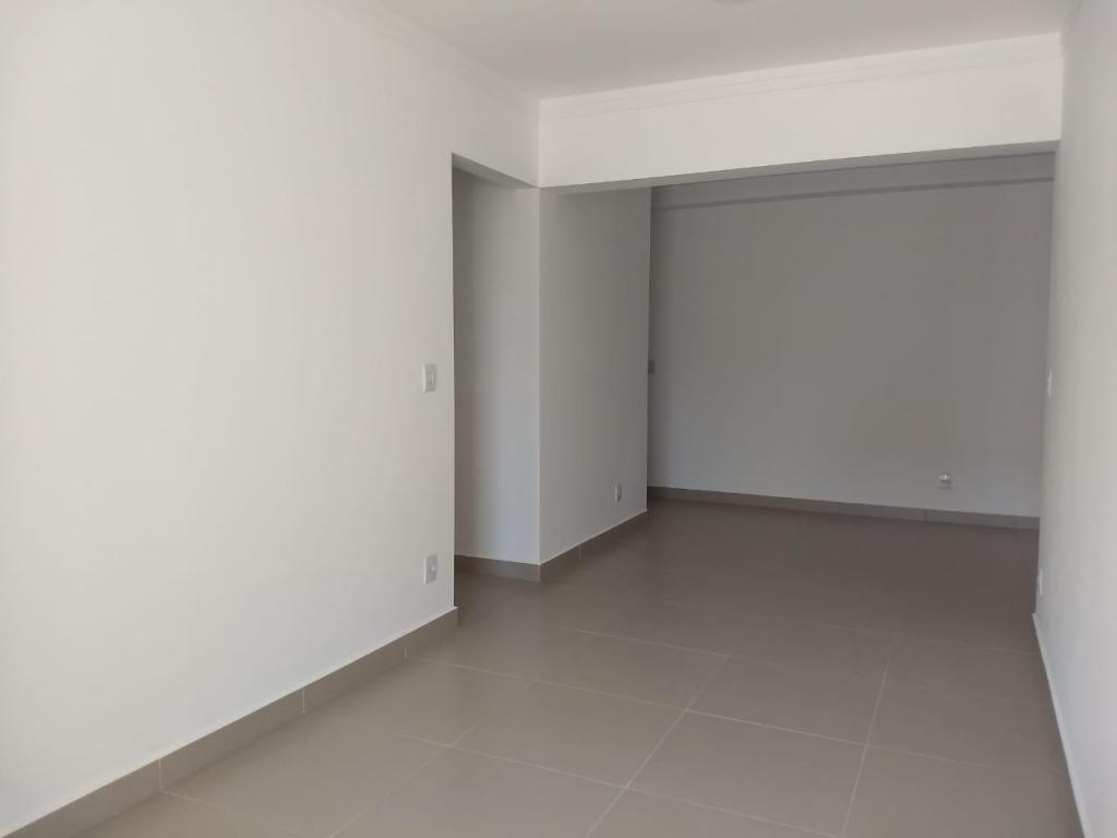 Apartamento à venda com 2 quartos, 85m² - Foto 10