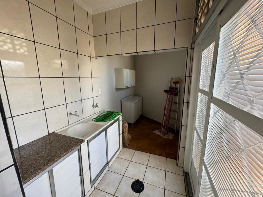 Casa à venda com 3 quartos, 88m² - Foto 8