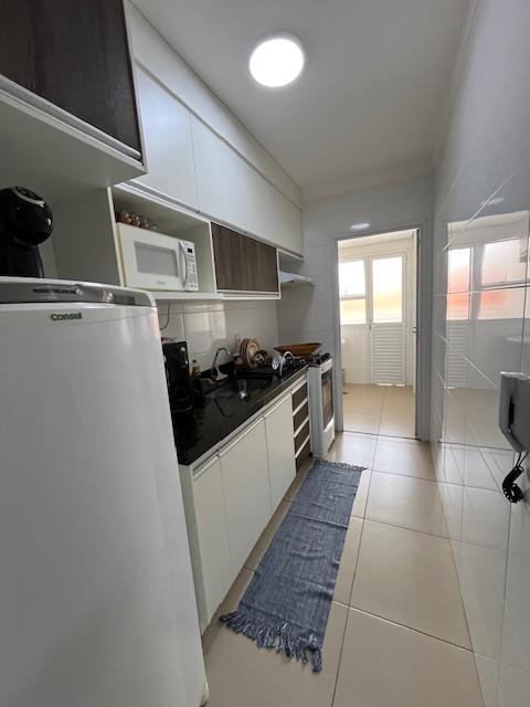 Apartamento à venda com 2 quartos, 85m² - Foto 14