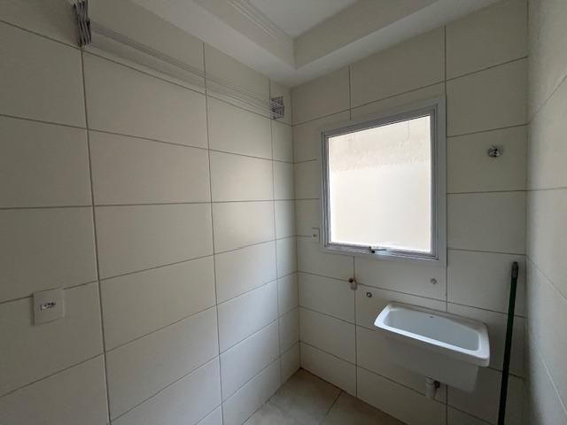 Apartamento à venda com 2 quartos, 75m² - Foto 10