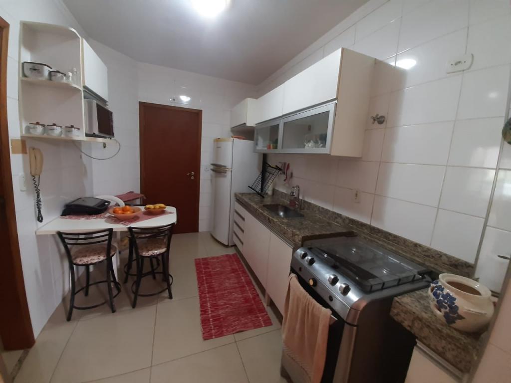 Apartamento à venda com 3 quartos, 124m² - Foto 14