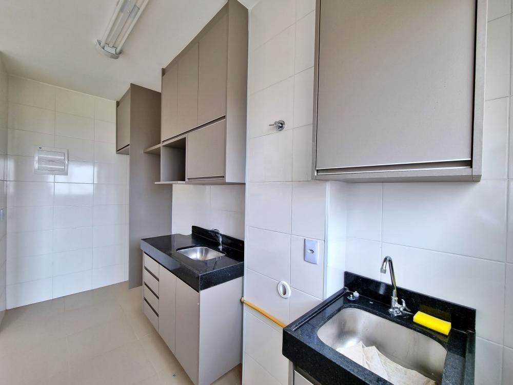 Apartamento à venda com 2 quartos, 48m² - Foto 12