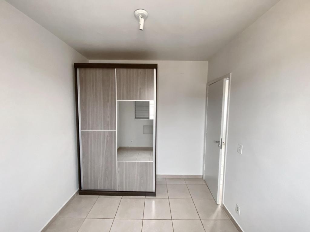 Apartamento à venda com 2 quartos, 45m² - Foto 9